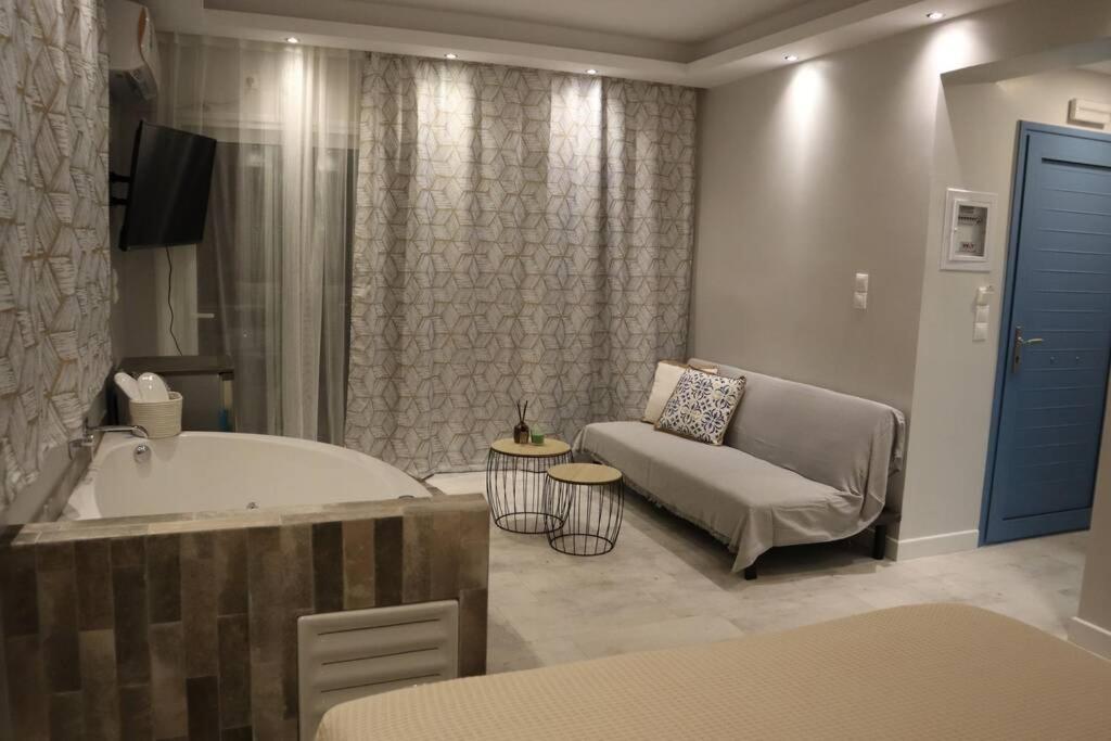 360° View Suites Tan Neapoli Voion 외부 사진
